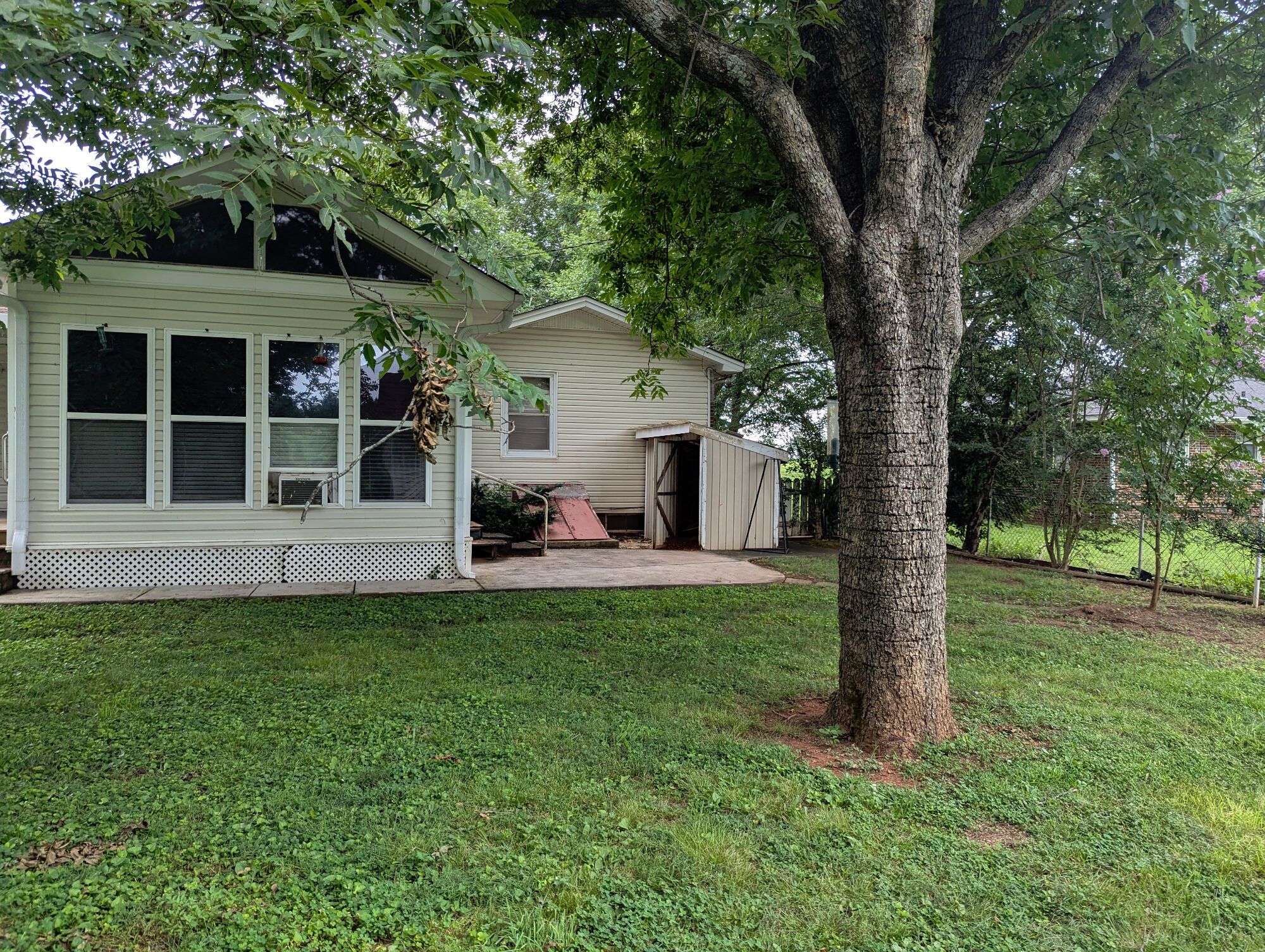 Lot image 71