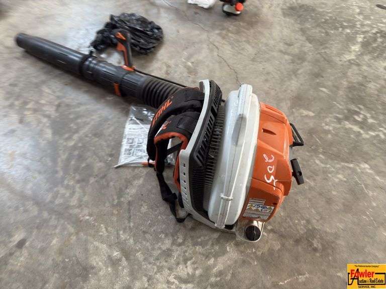 Stihl BR800CE Magnum Backpack Blower; SN 539749192.  See video.