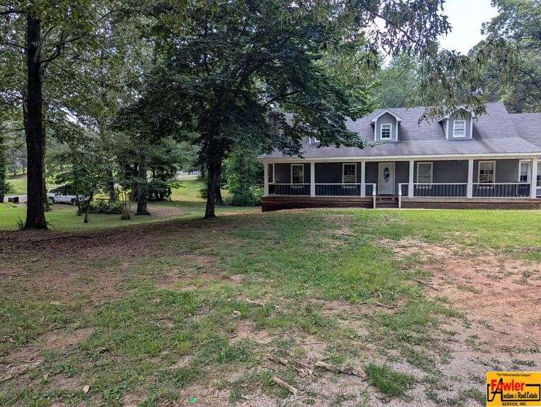 3-Bedroom Home On 2.7 Acres±