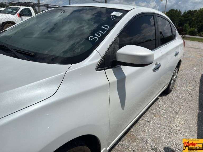2017 Nissan Sentra SV; 139,882 Miles; VIN 3N1AB7APXHY322779.  See video.