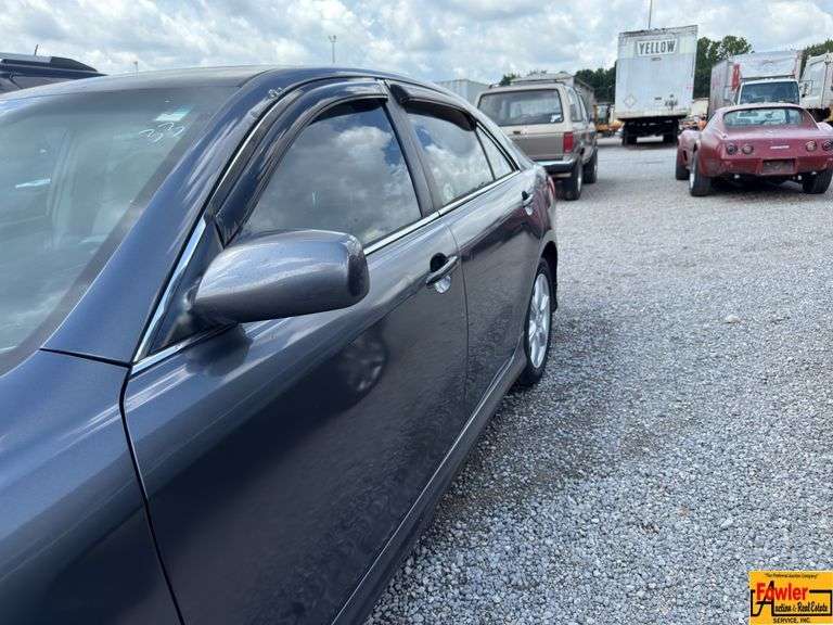2007 Toyota Camry SE; 221,552 Miles; VIN 4T1BE46K77U128017.  See video.