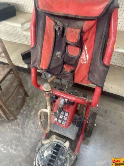 Milwaukee Airless Sprayer image