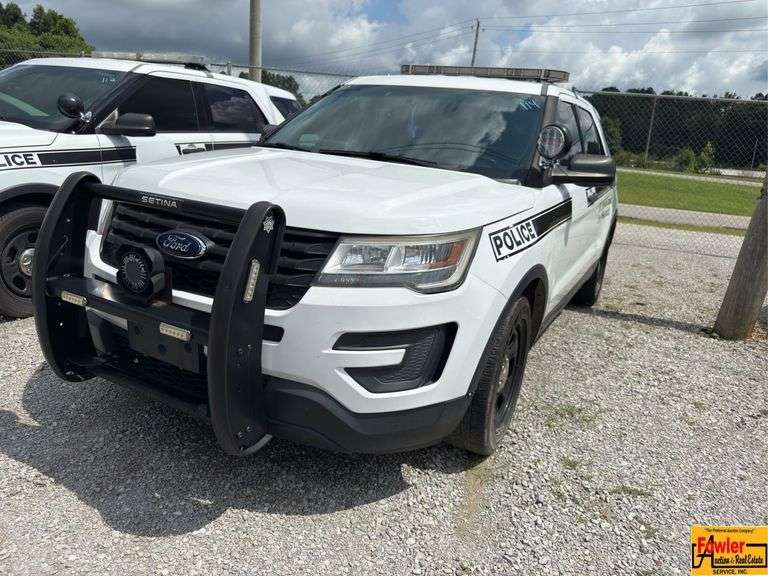 2017 Ford Explorer Police Interceptor; 126,162 Miles; VIN 1FM5K8AR0HGD25676 (021903).  IMPORTANT:  Only municipal purchasing agents may bid  Please call our office at (256) 420-4454 to be approved.  See video. image