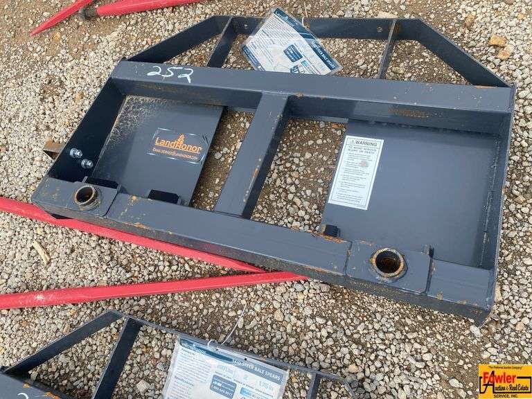 Land Honor Model BS-12-2500G Skid Steer Bale Spears