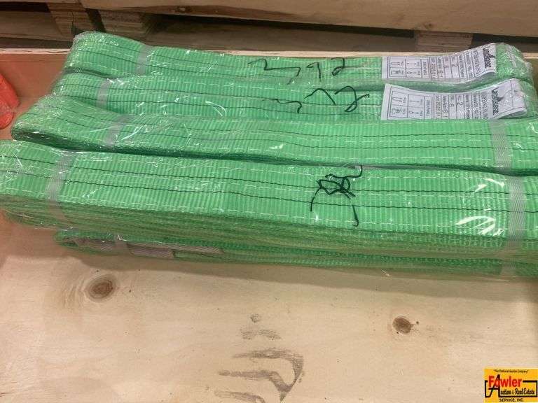 (1) Lot Of Green Straps image