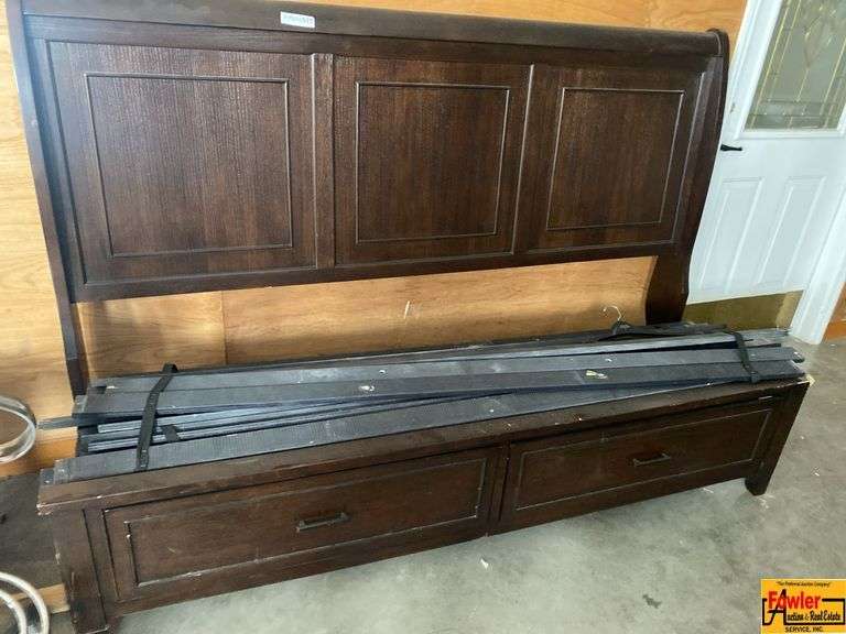 Sleigh Bed image