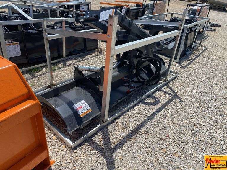 Hydraulic Blade For Skid Steer image