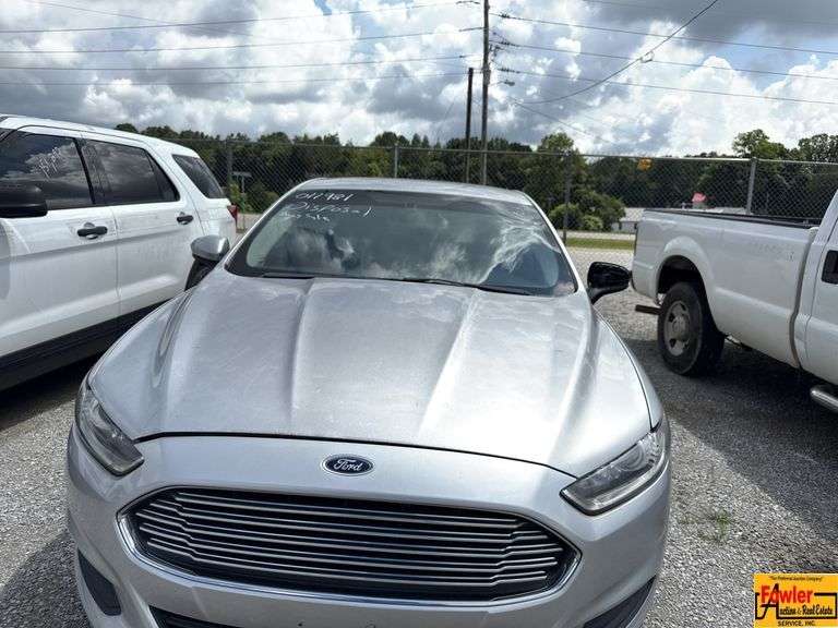 2016 Ford Fusion; Miles unknown; VIN 1FA6P0G7XG5116057 (011981). See video.. image