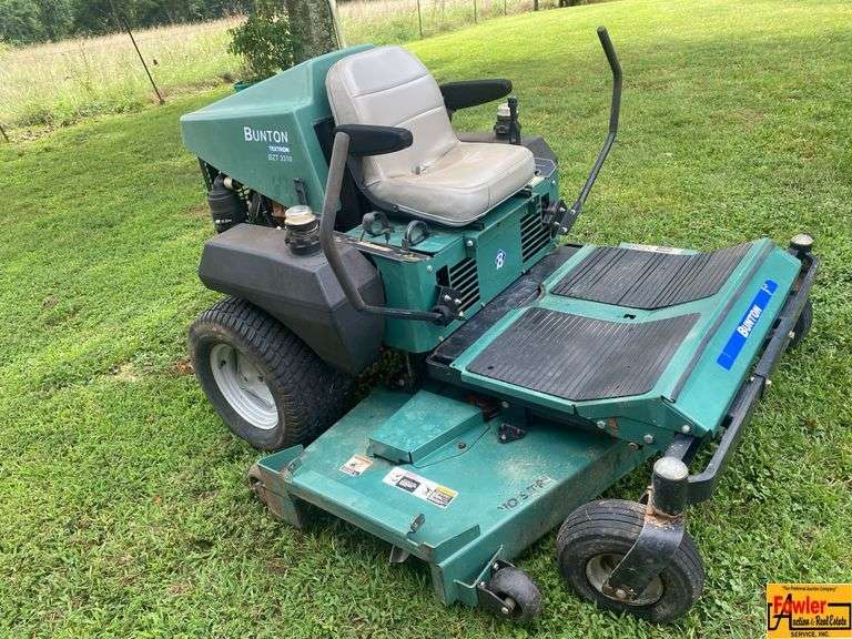 Bunton Textron BZT3310 Commercial Zero Turn Mower.  Runs good.  See video. image