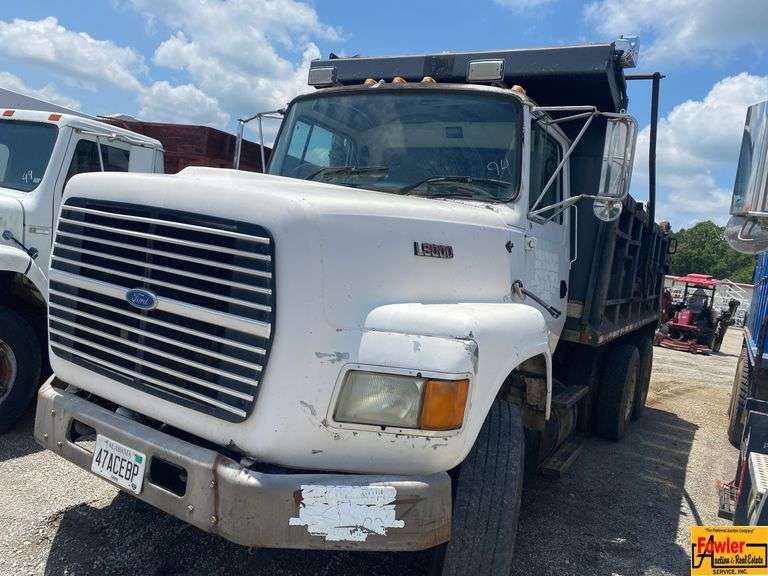 1995 Ford L9000 Dump Truck; 53,692 Miles; VIN 1FDZY82E7SVA07231.  See video.