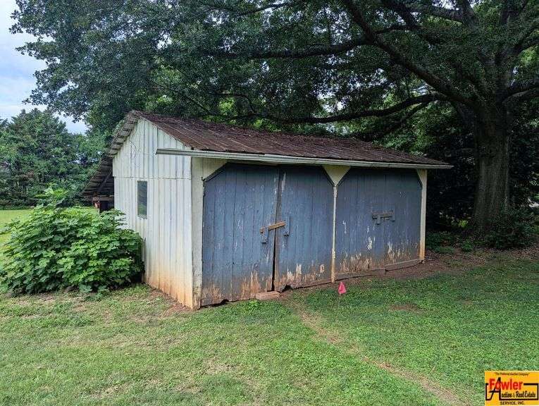 3-Bedroom brick home on 1-acre± Lot between Athens & Decatur