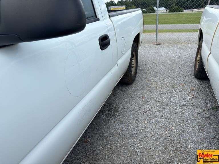 2003 Chevrolet Silverado 1500; 166,729 Miles; VIN 1GCEC14Z73Z320007 (021557).  See video.