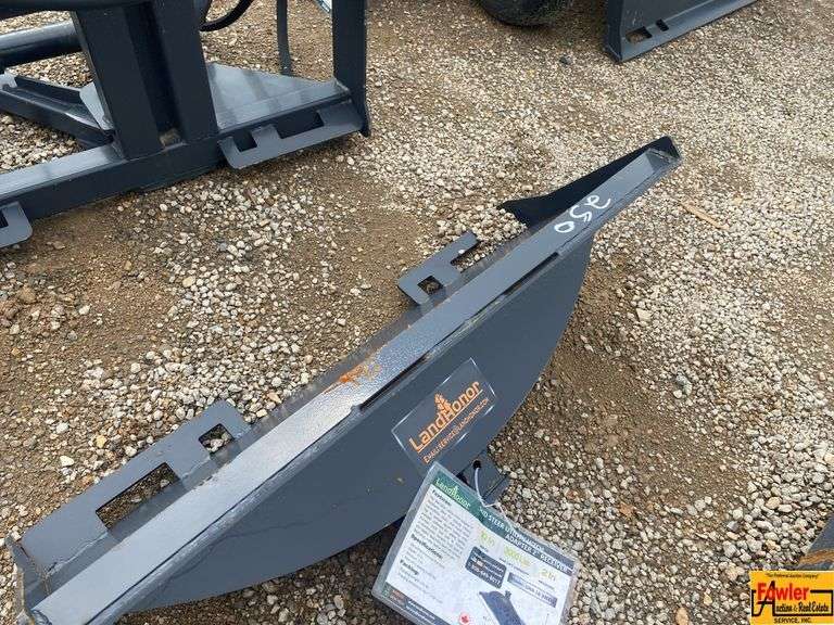Land Honor Model UHA-16-3000G Skid Steer Utility Hitch Adapter 2" Receiver
