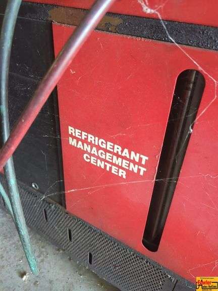 MAC Tools AC800 Refrigerant Management Center
