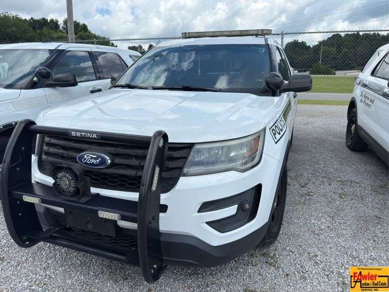 2016 Ford Explorer Police Interceptor; 141,664 Miles; VIN 1FM5K8AR2GGD16363 (021843).  IMPORTANT:  Only municipal purchasing agents may bid.  Please call our office at (256) 420-4454 to be approved.  See video. image