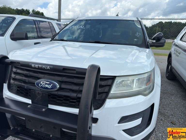 2016 Ford Explorer Police Interceptor; 146,556 Miles; VIN 1FM5K8AR8GGA86571 (021811). See video. image