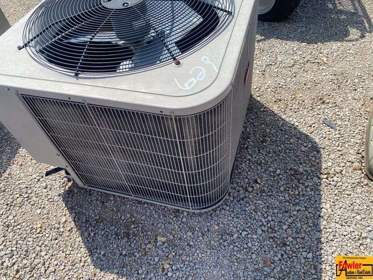 Air Conditioner Unit image