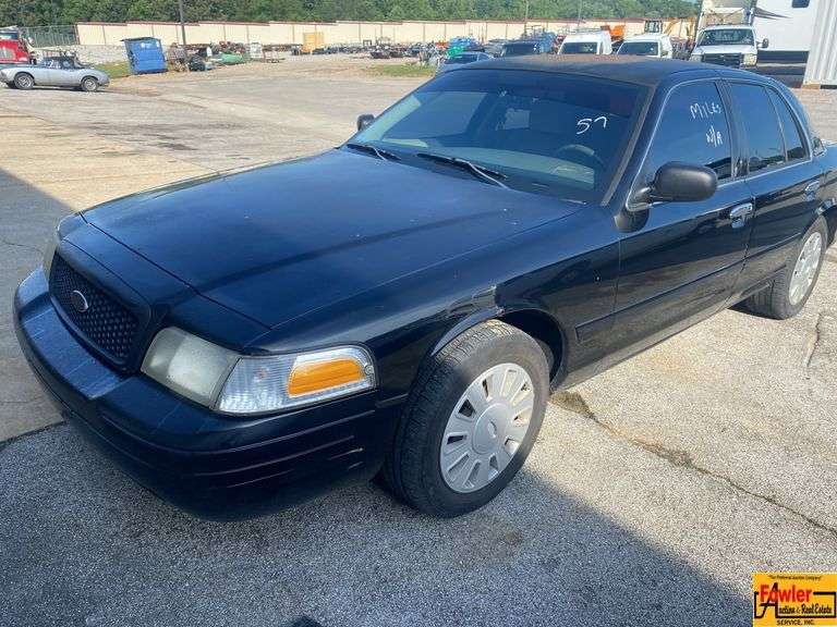 2008 Ford Crown Victoria; odometer does not work; VIN 2FAHP71V78X168965 image