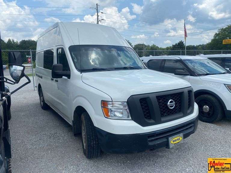 2017 Nissan 2500 Van; 236,089 Miles; VIN 1N6BF0LY4HN802460.  See video. image