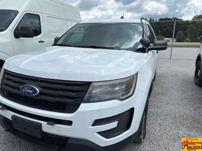 2017 Ford Explorer Police Interceptor, no brakes; 136,298 Miles; VIN 1FM5K8AR0HGC14237 (021897). See video. image