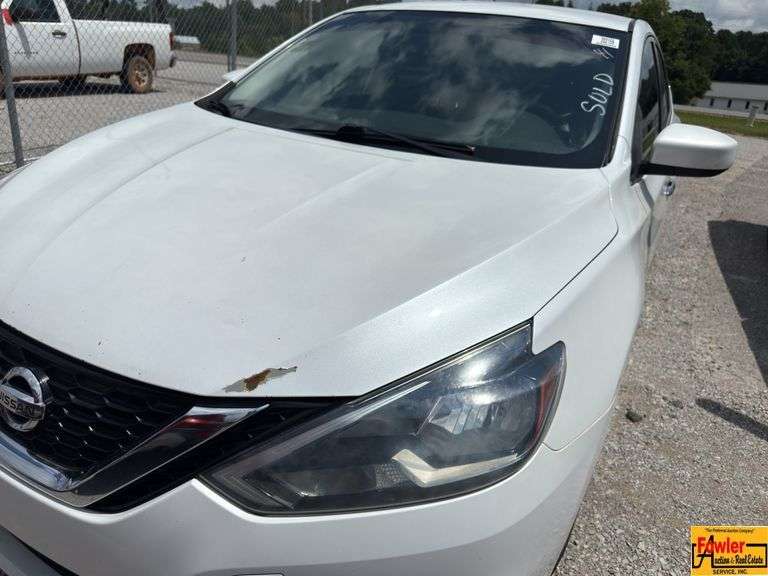 2017 Nissan Sentra SV; 139,882 Miles; VIN 3N1AB7APXHY322779.  See video. image