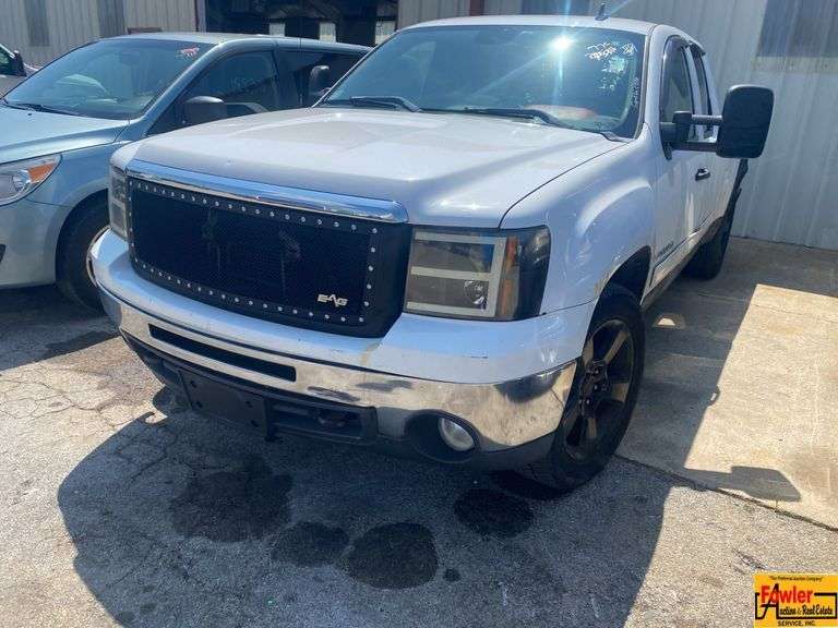 2009 GMC Sierra 4x4 Pick Up Truck; 242,418 Miles; VIN 2GTEK29J691112536.  See video. image