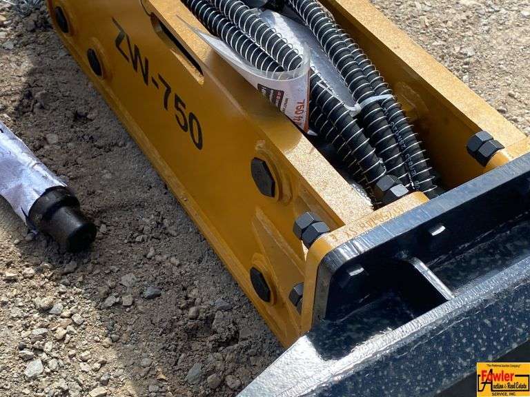 Wolverine Skid Steer Concrete Breaker, Model CB-11-750F
