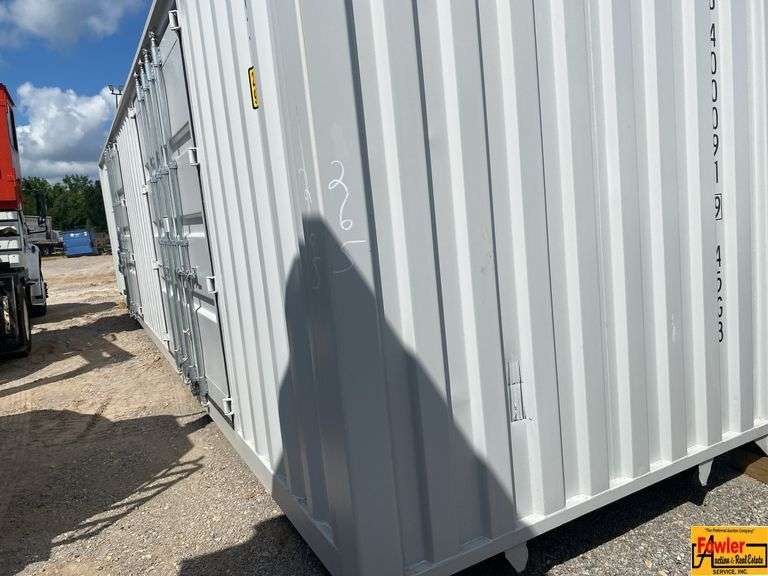 40' Shipping Container