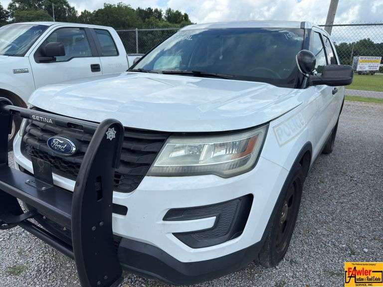 2016 Ford Explorer Police Interceptor; 128,632 Miles; VIN 1FM5K8AR9GGA86563 (021802). See video. image