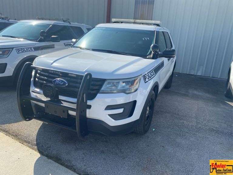 2016 Ford Explorer Police Interceptor; 139,393 Miles; VIN 1FM5K8ARXGGA86569 (021808).  IMPORTANT.  Only municipal purchasing agents may bid.  Please call our office at (256) 420-4454 to be approved.  See video. image