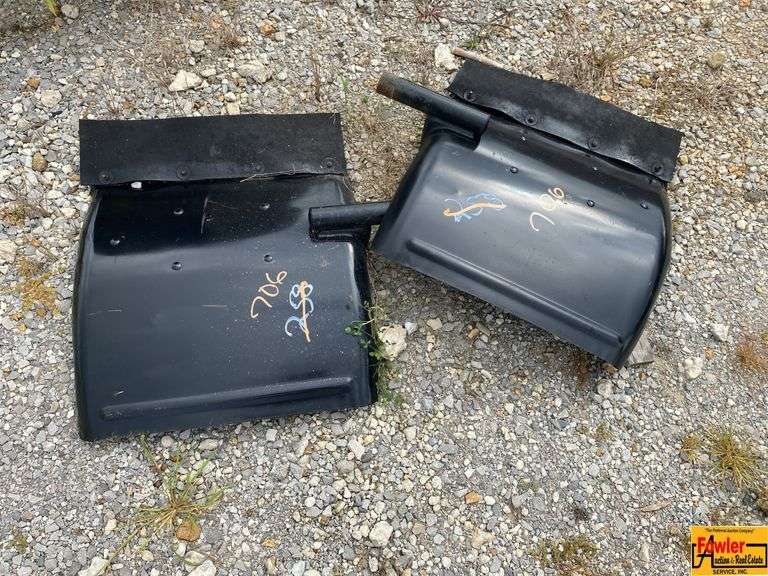 Mud Flaps image