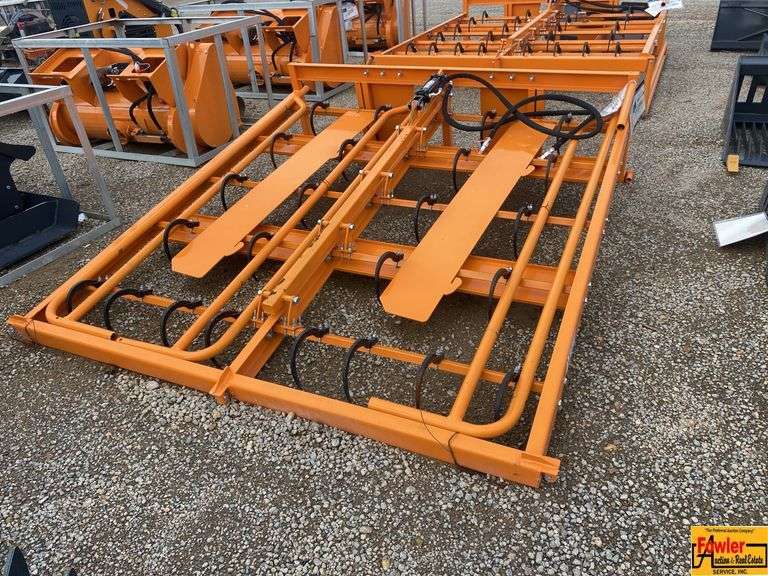 Land Honor Skid Steer Hay Accumulator Grapple, Model HAG-12-24Q; 8-10 Bale Capacity image