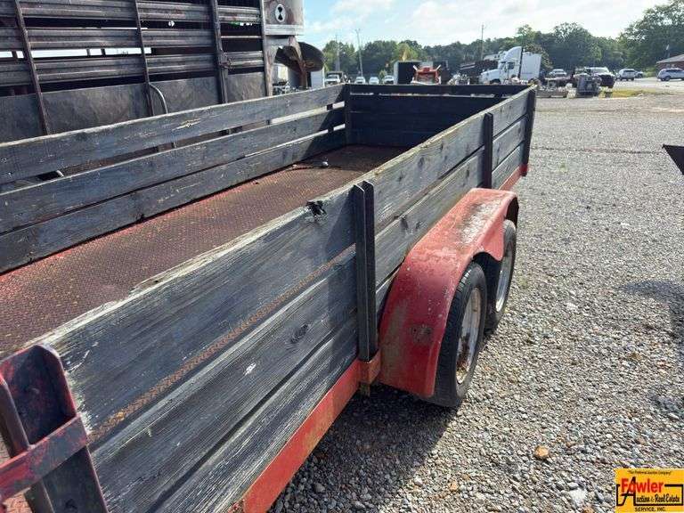16' Car Trailer With Wood Sides From Tractor Supply, Red; Bill Of Sale Only
