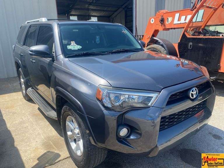 2016 Toyota 4Runner SR5; 158,829 Miles; VIN JTEZU5JR0G5135235.  See video. Seller offering 3-month/3,000 mile warranty.