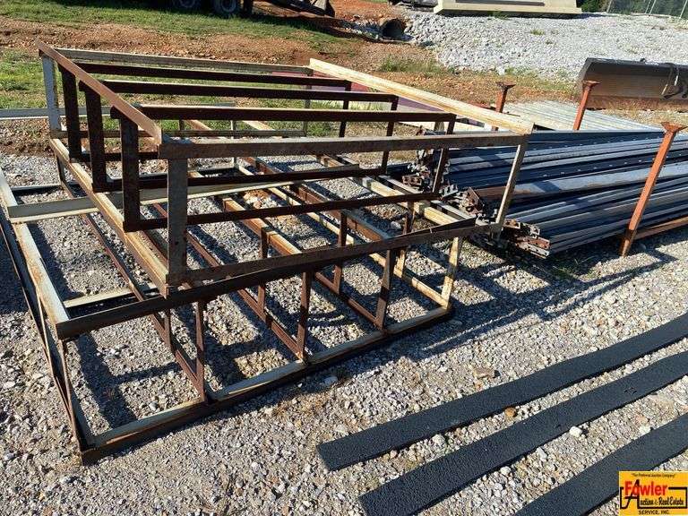 Light Gauge Pallet Racking. ORANGE RACK DOES NOT SELL. image