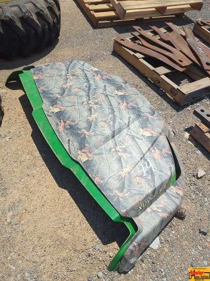 John Deere XUV 550 S4 Camouflage Roof image