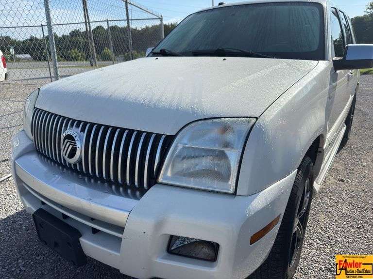 2008 Mercury Mountaineer Premier, V8; 206,717 Miles; VIN 4M2EU38858UJ00101. See video. image