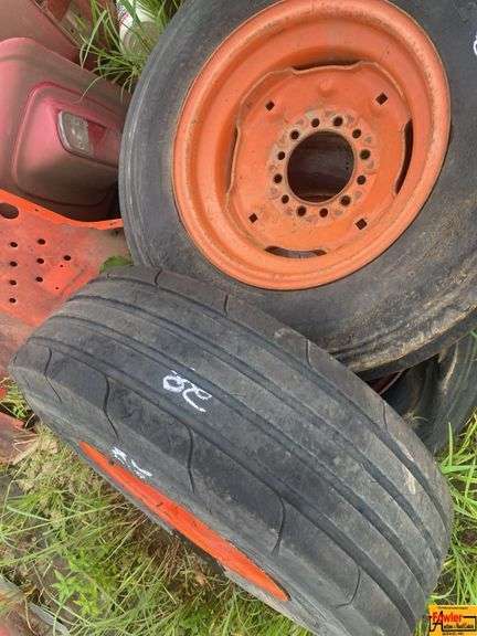 Tractor Wheels and Tires image