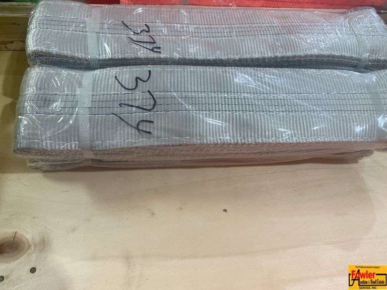 (1) Lot Of Gray Straps image