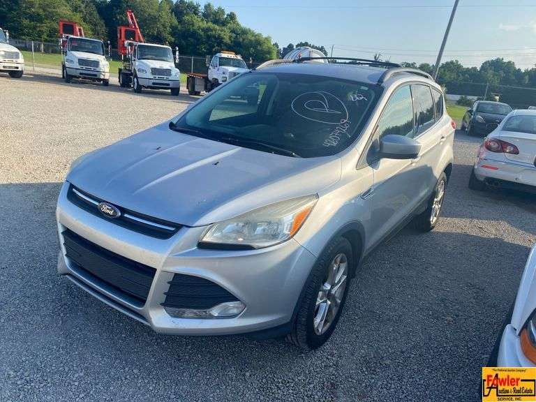 2013 Ford Escape SE With EcoBoost; 140,598 Miles; VIN 1FMCU0GX0DUD07165.  See video. image