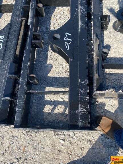 Front Plate For Skid Steer