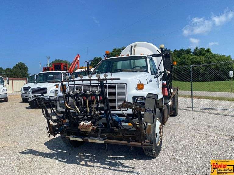 1994 GMC Top Kick Sprayer Truck; 71,702 Miles; VIN 1GDP7H1J7RJ502300.  See video.