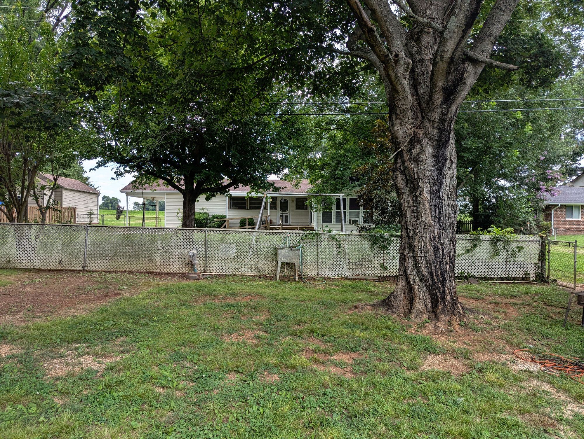 Lot image 63