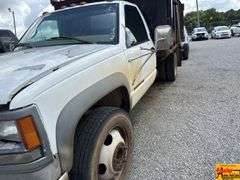 1999 GMC Sierra Classic 3500; 88,599 Miles; VIN 1GDKC34F3XF065704 (021142).  See video.