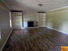 3-Bedroom Home On 2.7 Acres±
