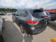2015 Nissan Pathfinder SV; 152,901 Miles; VIN 5N1AR2MN7FC637871.  See video.