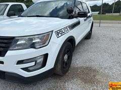 2018 Ford Explorer Police Interceptor; 128,604 Miles; VIN 1FM5K8AR4JGB20223 (021973).  IMPORTANT:  Only municipal purchasing agents may bid.  Please call our office at (256) 420-4454 to be approved.  See video.