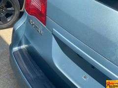 2010 Volkswagen Routan SE; 188,319 Miles; VIN 2V4RW3D10AR159205.  See video.
