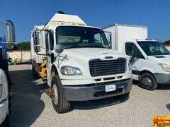 2016 Freightliner Garbage Truck; 78,626 Miles; VIN 1FVHCYCY9GHHP7578 (030583).  See video.