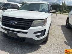 2017 Ford Explorer Police Interceptor; 133,868 Miles; VIN 1FM5K8AR3HGC14233 (021893).  See video.